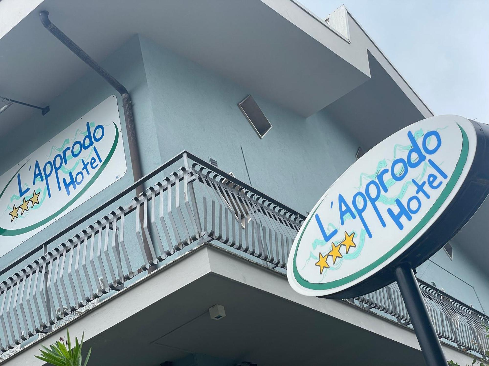 L'Approdo Hotel Cesenatico Exterior foto
